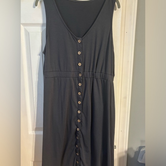 V-neck Tank Dress With Button Accents Gray XL (EUC) - Picture 1 of 3